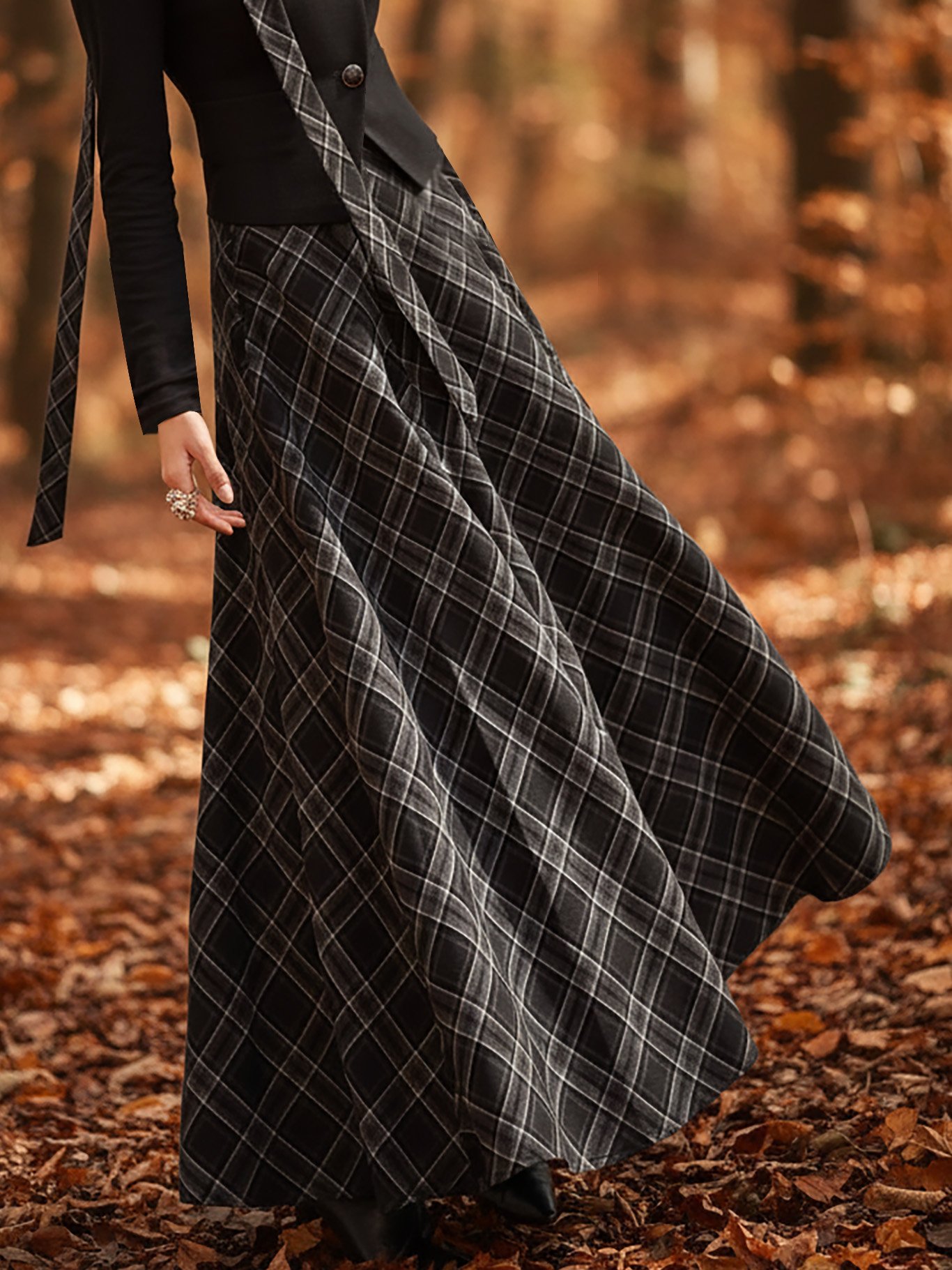 Maxi Linen Dress, Sleeveless, Stand Collar, Plaid, Vintage, Black - Image 3